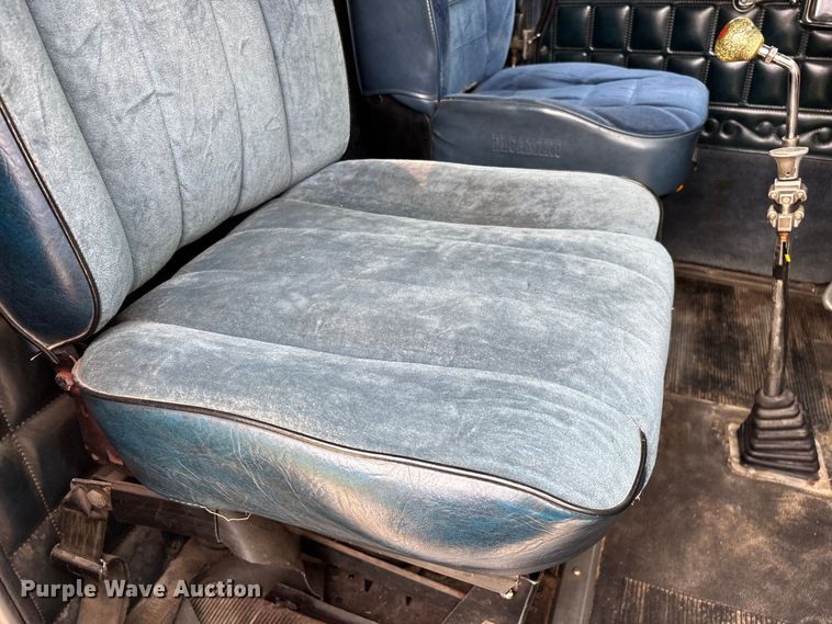 image for item FG0255 1981 Peterbilt 359 semi truck