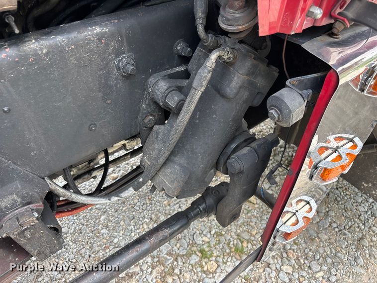 image for item FG0255 1981 Peterbilt 359 semi truck