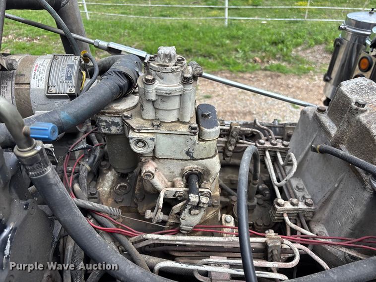 image for item FG0255 1981 Peterbilt 359 semi truck