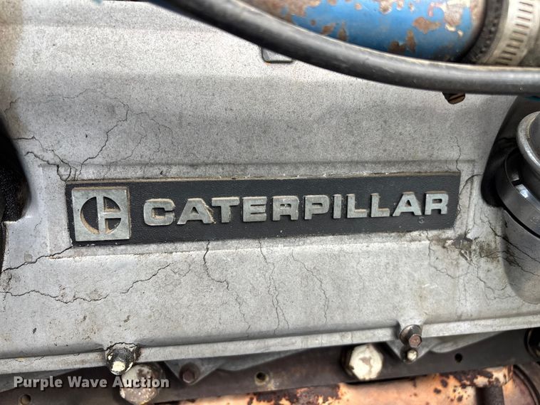 image for item FG0255 1981 Peterbilt 359 semi truck