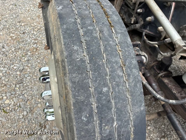 image for item FG0255 1981 Peterbilt 359 semi truck