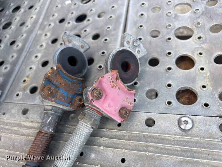 image for item FG2880 2005 Freightliner Columbia semi truck