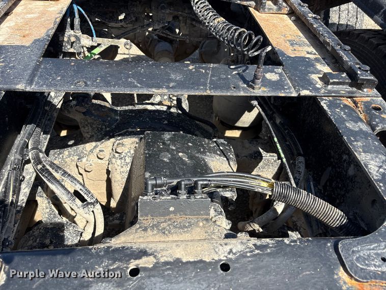 image for item FG2881 2007 Freightliner Columbia semi truck