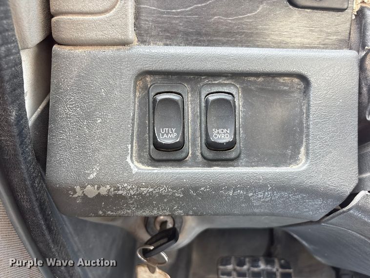 image for item FG2881 2007 Freightliner Columbia semi truck