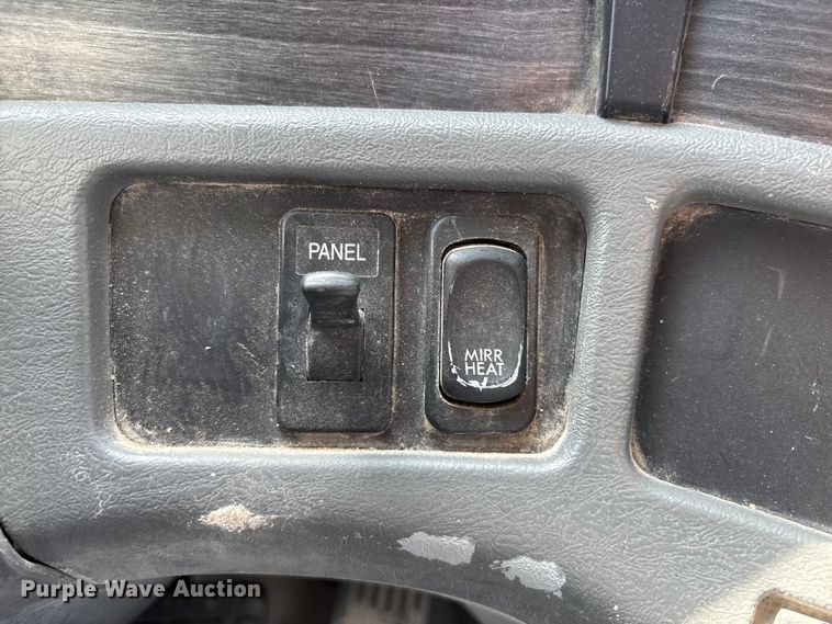 image for item FG2881 2007 Freightliner Columbia semi truck