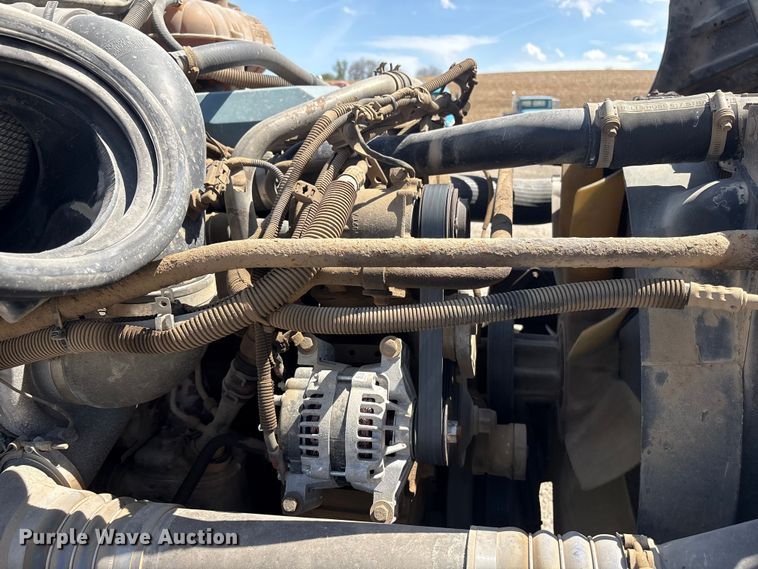 image for item FG2881 2007 Freightliner Columbia semi truck