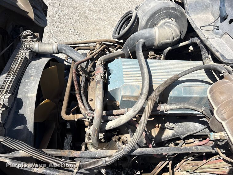 image for item FG2881 2007 Freightliner Columbia semi truck