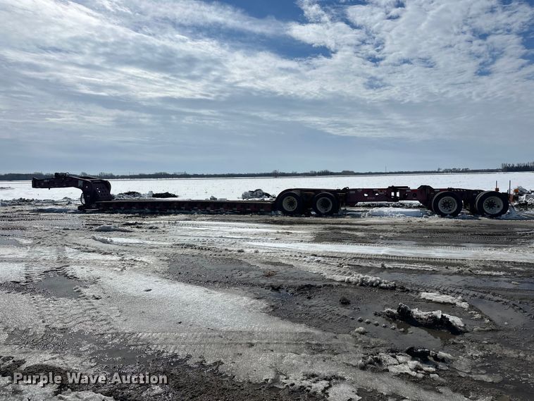 image for item FK0051 2004 Fontaine lowboy equipment trailer