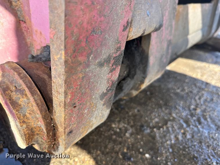 image for item FK0051 2004 Fontaine lowboy equipment trailer