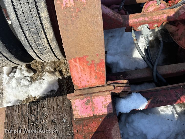 image for item FK0051 2004 Fontaine lowboy equipment trailer