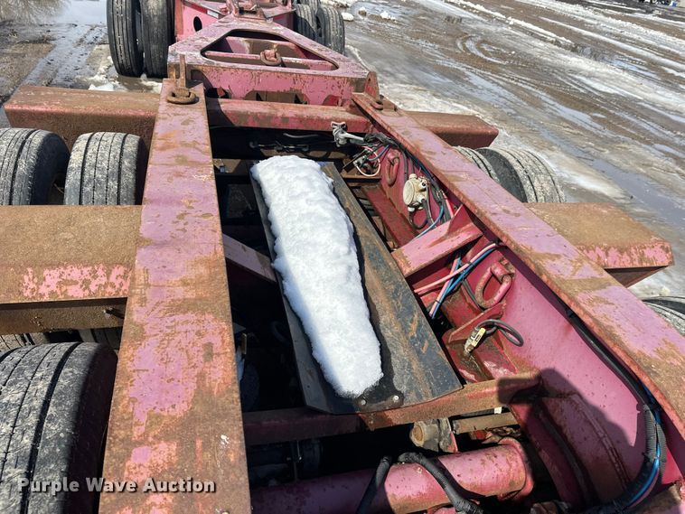 image for item FK0051 2004 Fontaine lowboy equipment trailer