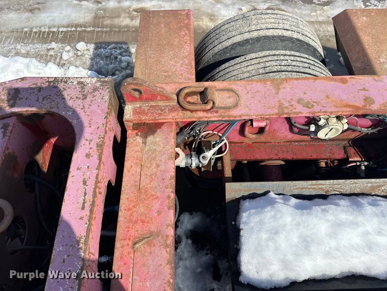 image for item FK0051 2004 Fontaine lowboy equipment trailer