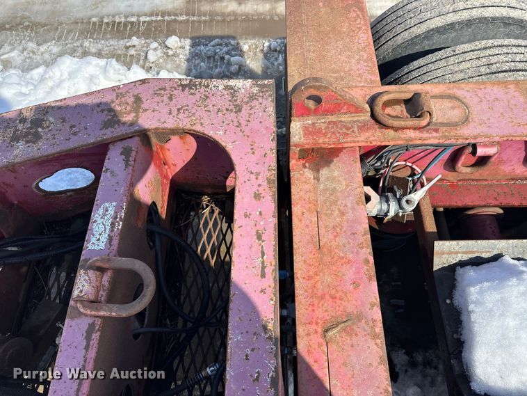 image for item FK0051 2004 Fontaine lowboy equipment trailer