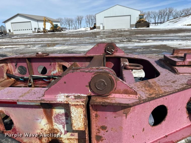 image for item FK0051 2004 Fontaine lowboy equipment trailer