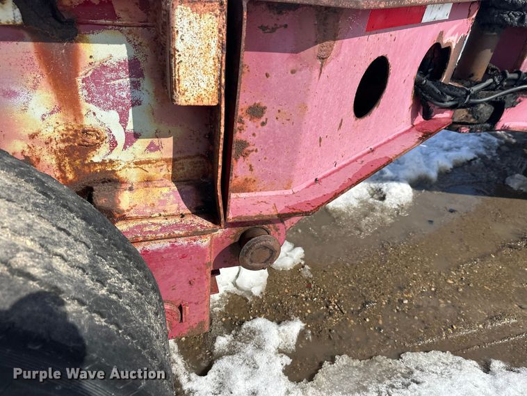 image for item FK0051 2004 Fontaine lowboy equipment trailer