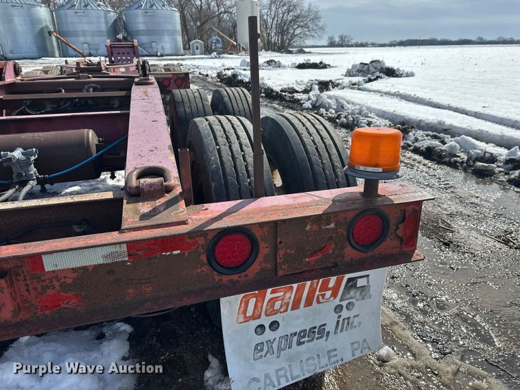 image for item FK0051 2004 Fontaine lowboy equipment trailer