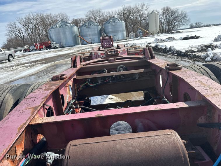 image for item FK0051 2004 Fontaine lowboy equipment trailer