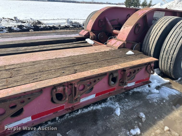 image for item FK0051 2004 Fontaine lowboy equipment trailer