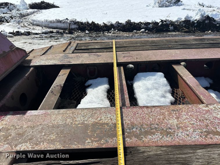 image for item FK0051 2004 Fontaine lowboy equipment trailer