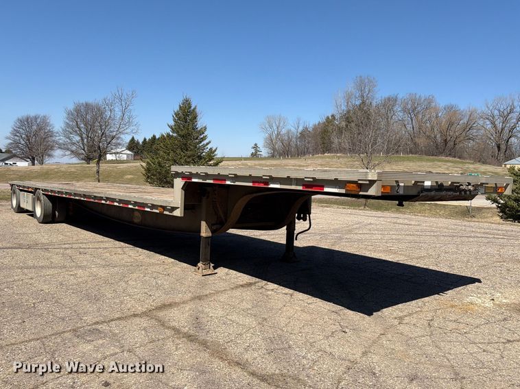 image for item FK0070 2001 Reinke Manufacturing Company, Inc drop deck trailer