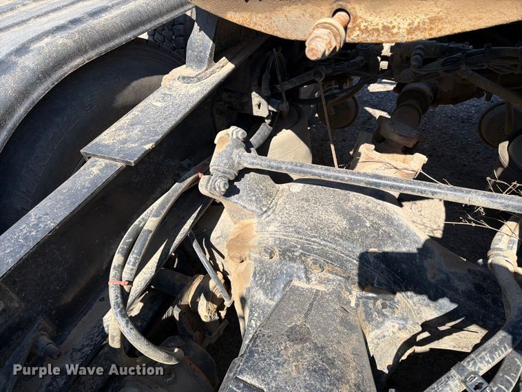 image for item FK0071 2014 Freightliner Coronado semi truck