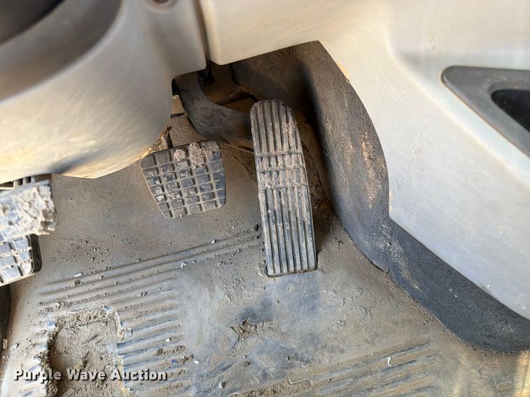 image for item FK0071 2014 Freightliner Coronado semi truck