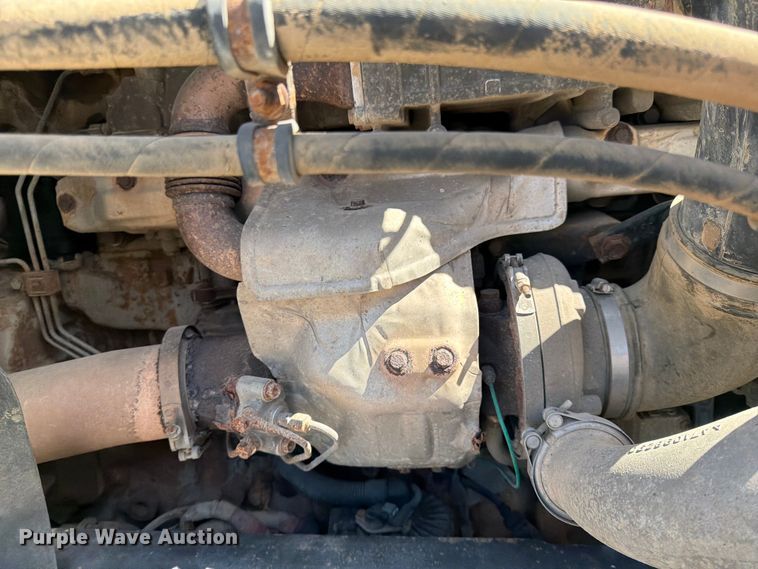 image for item FK0071 2014 Freightliner Coronado semi truck