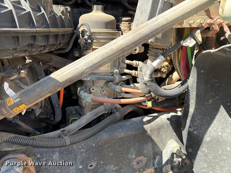 image for item FK0071 2014 Freightliner Coronado semi truck