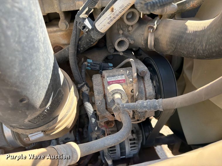 image for item FK0071 2014 Freightliner Coronado semi truck