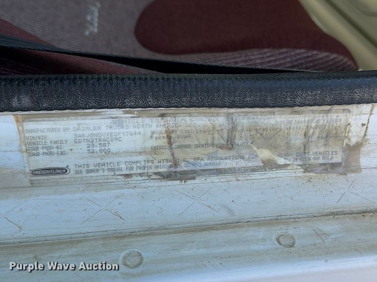 image for item FK0071 2014 Freightliner Coronado semi truck