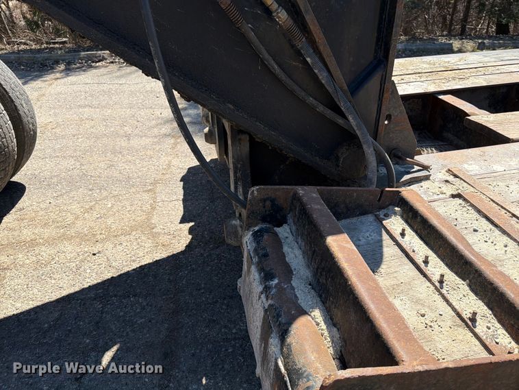 image for item FK0075 1998 Talbert Low boy lowboy equipment trailer