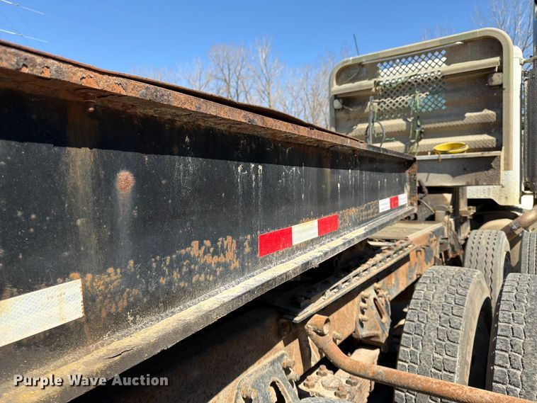 image for item FK0075 1998 Talbert Low boy lowboy equipment trailer