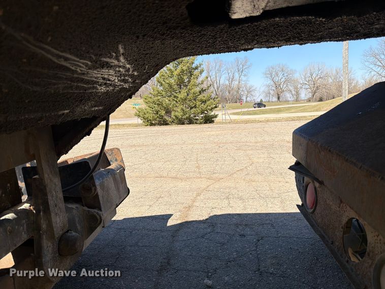 image for item FK0075 1998 Talbert Low boy lowboy equipment trailer