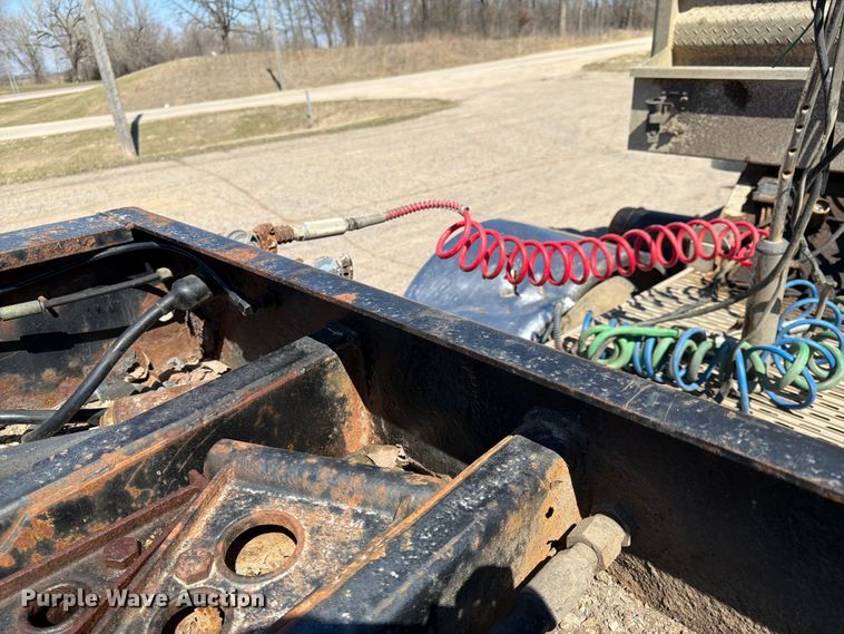 image for item FK0075 1998 Talbert Low boy lowboy equipment trailer