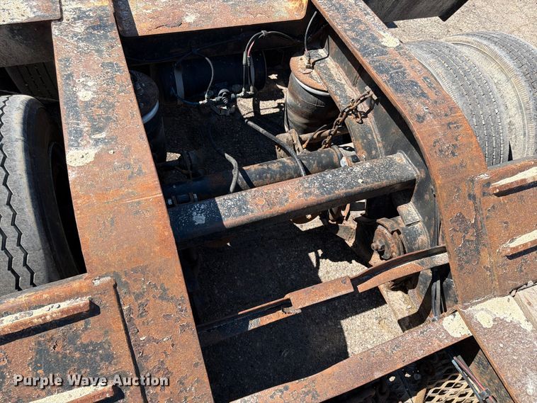 image for item FK0075 1998 Talbert Low boy lowboy equipment trailer