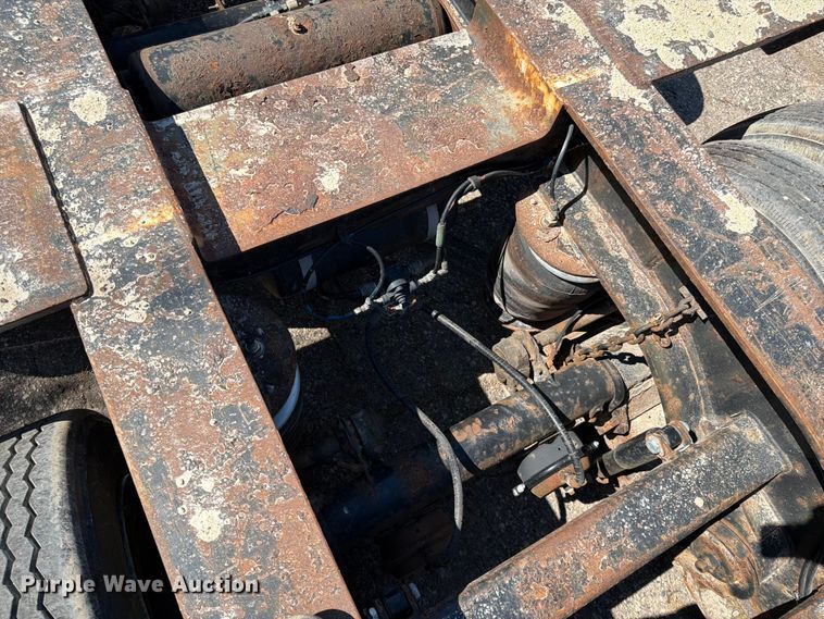 image for item FK0075 1998 Talbert Low boy lowboy equipment trailer