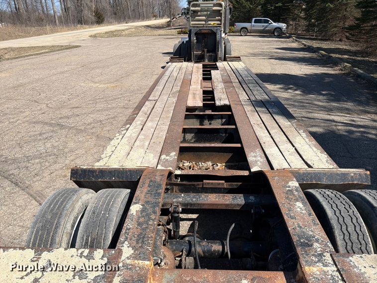 image for item FK0075 1998 Talbert Low boy lowboy equipment trailer