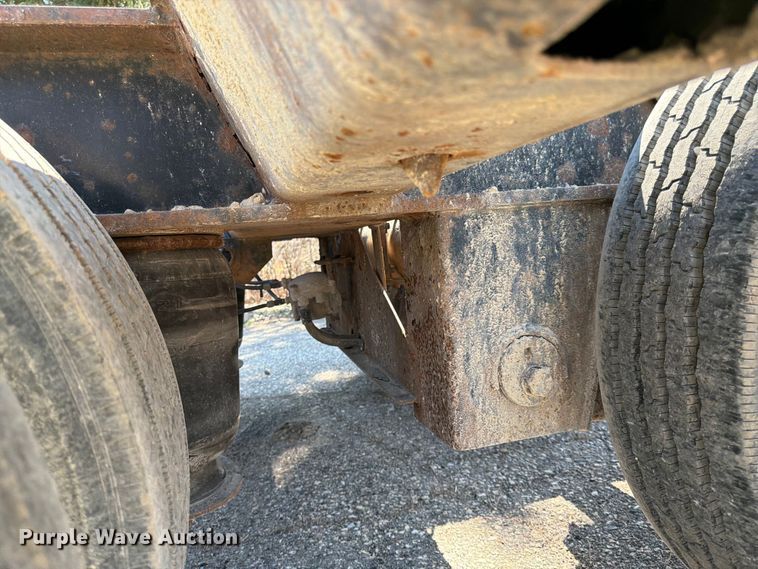 image for item FK0075 1998 Talbert Low boy lowboy equipment trailer