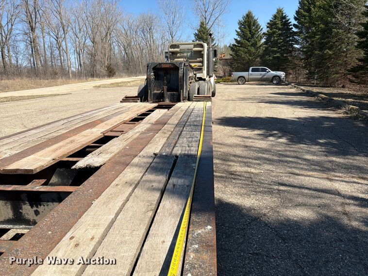 image for item FK0075 1998 Talbert Low boy lowboy equipment trailer