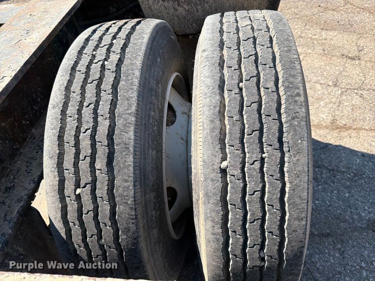 image for item FK0075 1998 Talbert Low boy lowboy equipment trailer