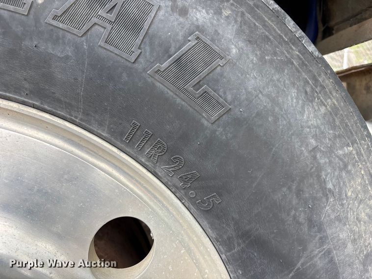 image for item FK0804 1976 Kenworth  semi truck