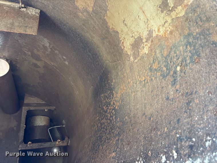 image for item FK1294 2004 Sterling L9500 sewer jetter truck