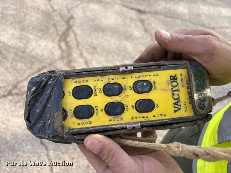 image for item FK1294 2004 Sterling L9500 sewer jetter truck