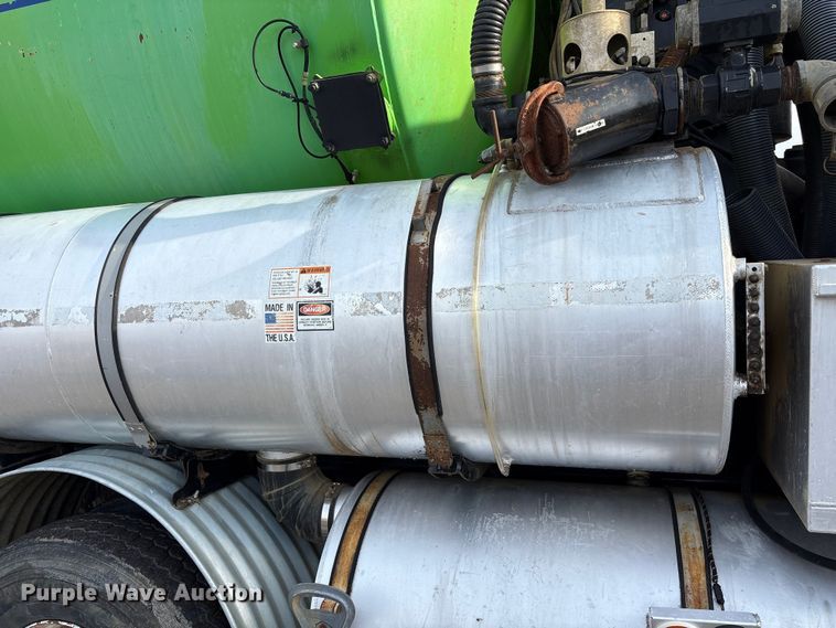 image for item FK1294 2004 Sterling L9500 sewer jetter truck