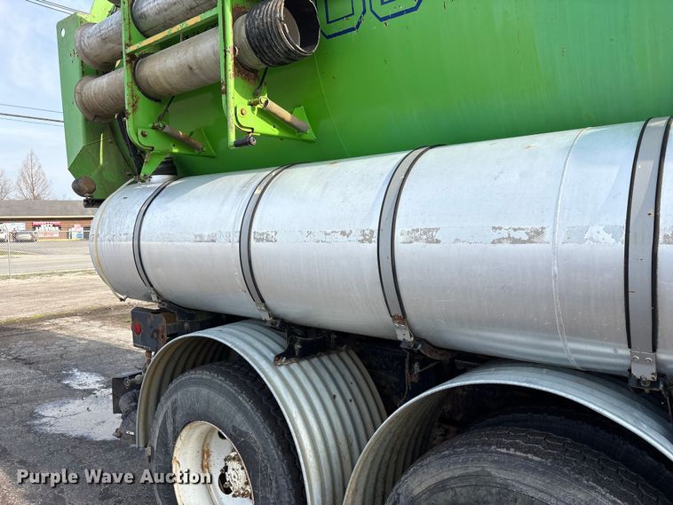 image for item FK1294 2004 Sterling L9500 sewer jetter truck