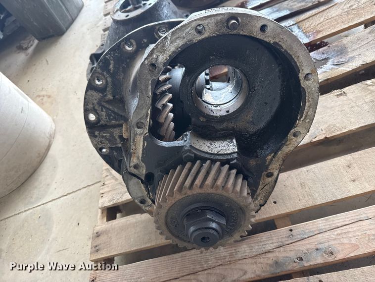 image for item NK9214 (3) Eaton Fuller rear ends
