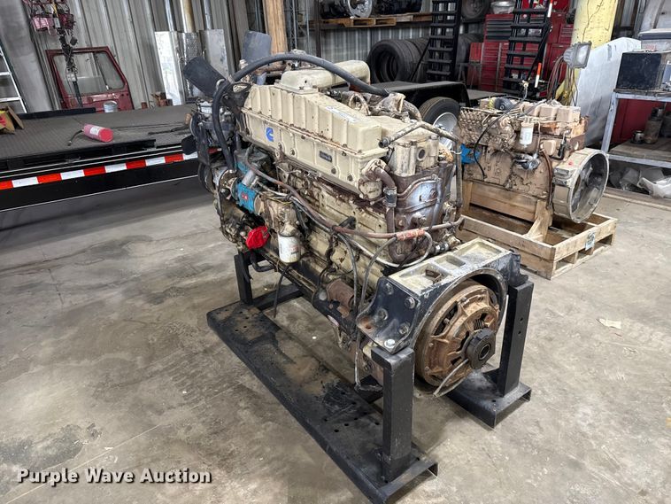 image for item NK9217 1984 Cummins NTC-350 engine