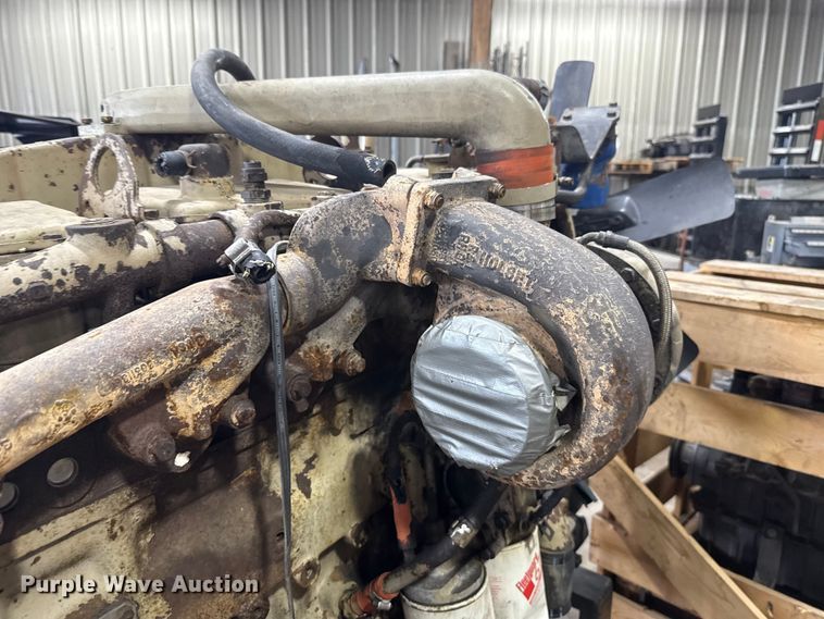 image for item NK9217 1984 Cummins NTC-350 engine