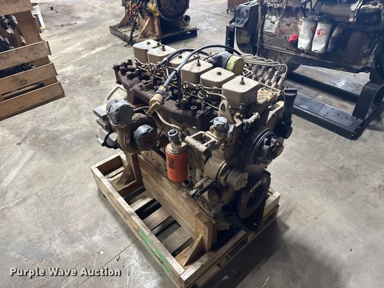 image for item NK9219 2004 Cummins engine