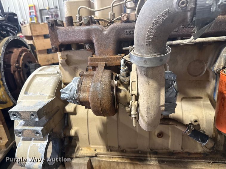 image for item NK9219 2004 Cummins engine
